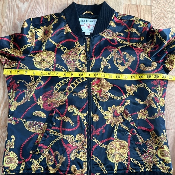 True Religion XL true chain satin baroque print zippered jacket. - Picture 9 of 13